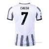 1ª Camiseta Juventus Jugador Chiesa 2022-2023