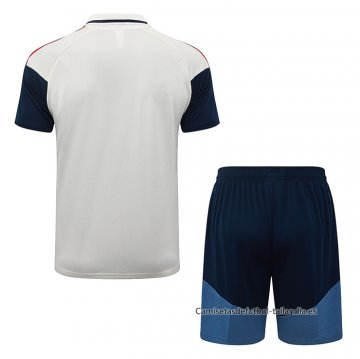 Conjunto Polo del Bayern Munich 2026-2027 Crema