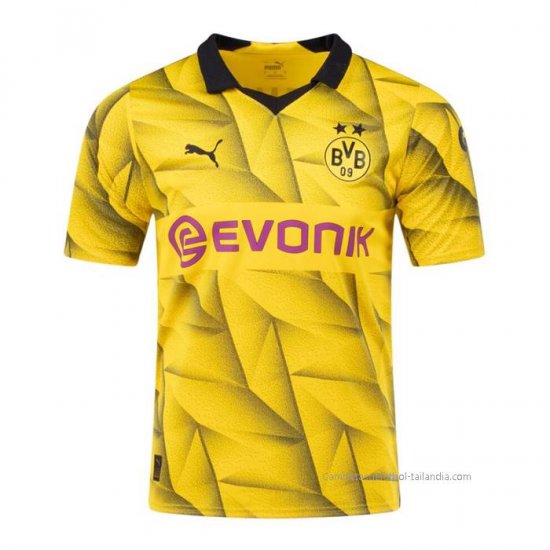 Camiseta Borussia Dortmund Cup 2023-2024 - Haga un click en la imagen para cerrar