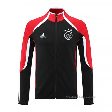 Chaqueta del Ajax Teamgeist 2021-2022 Negro Chaqueta del Ajax Teamgeist 2021-2022 Negro