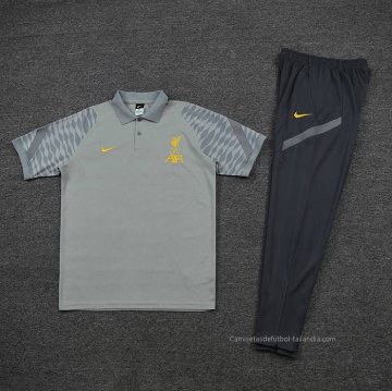 Conjunto Polo del Liverpool 2022-2023 Gris