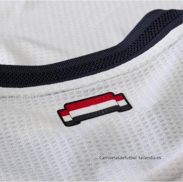 3ª Camiseta Manchester United Authentic 2024-2025