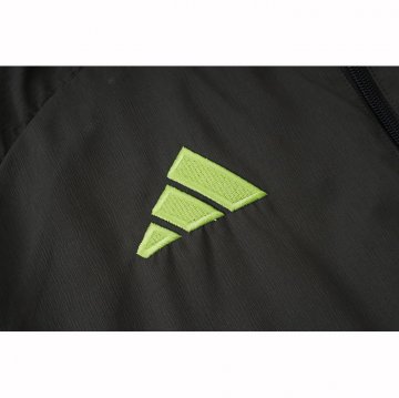 Rompevientos del Real Madrid 2025-2026 Gris Verde