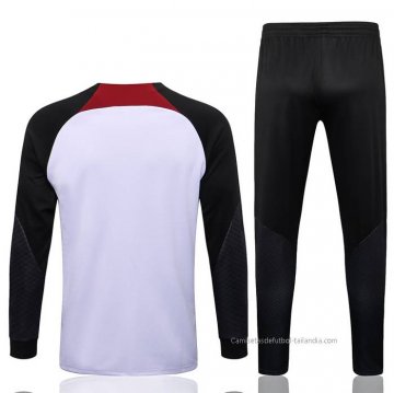 Chandal de Chaqueta del Liverpool 2022-2023 Purpura