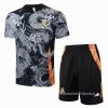 Chandal del Real Madrid Dragon Manga Corta 2024-2025 Negro - Pantalon Corto Chandal del Real Madrid Dragon Manga Corta 2024-2025 Negro - Pantalon Corto