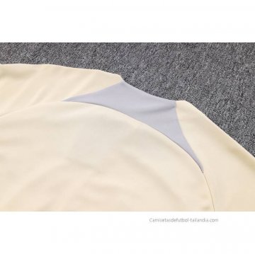 Chaqueta del Tottenham Hotspur 2022-2023 Amarillo