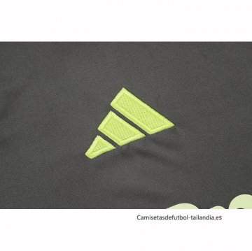 Chandal del Real Madrid Manga Corta 2025-2026 Gris Verde - Pantalon Corto