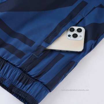 Rompevientos del Manchester City 2023-2024 Azul
