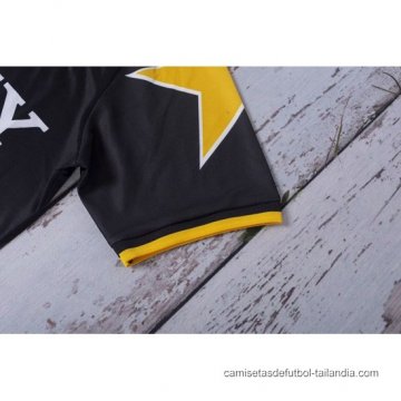 2ª Camiseta Juventus Retro 1995-1997