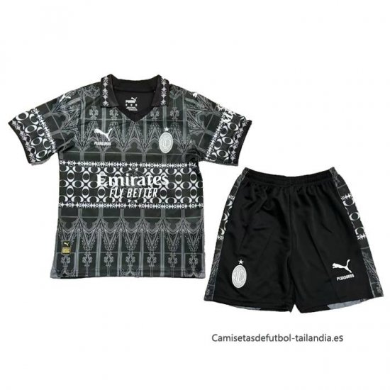 Camiseta AC Milan Pleasures Nino 2023-2024 - Haga un click en la imagen para cerrar