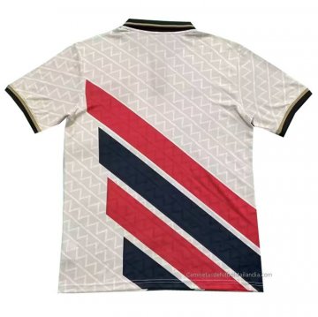 Camiseta Polo del Athletico Paranaense 2023-2024