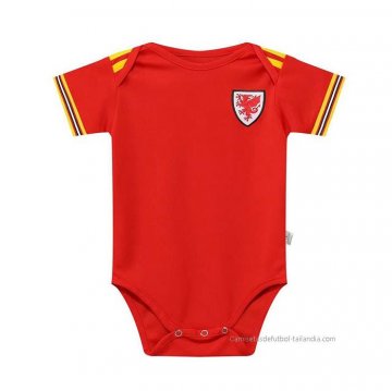 1ª Camiseta Gales Bebe 2022