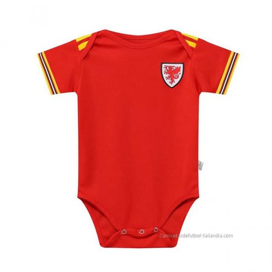 1ª Camiseta Gales Bebe 2022 - Haga un click en la imagen para cerrar