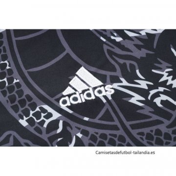 Chandal del Real Madrid Dragon Manga Corta 2024-2025 Negro - Pantalon Corto