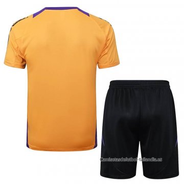 Chandal del Real Madrid Manga Corta 2024-2025 Amarillo - Pantalon Corto