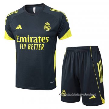 Chandal del Real Madrid Manga Corta 2025-2026 Negro Amarillo - Pantalon Corto Chandal del Real Madrid Manga Corta 2025-2026 Negro Amarillo - Pantalon Corto