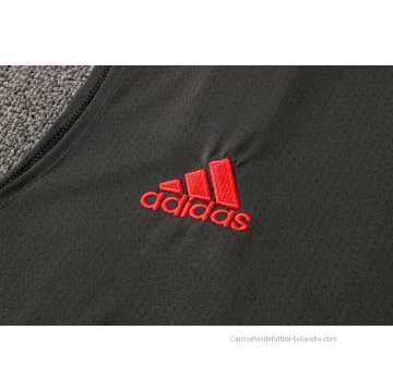 Chandal del Real Madrid Sin Mangas 2021-2022 Gris