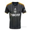 3ª Camiseta Leeds United 2022-2023