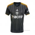 3ª Camiseta Leeds United 2022-2023